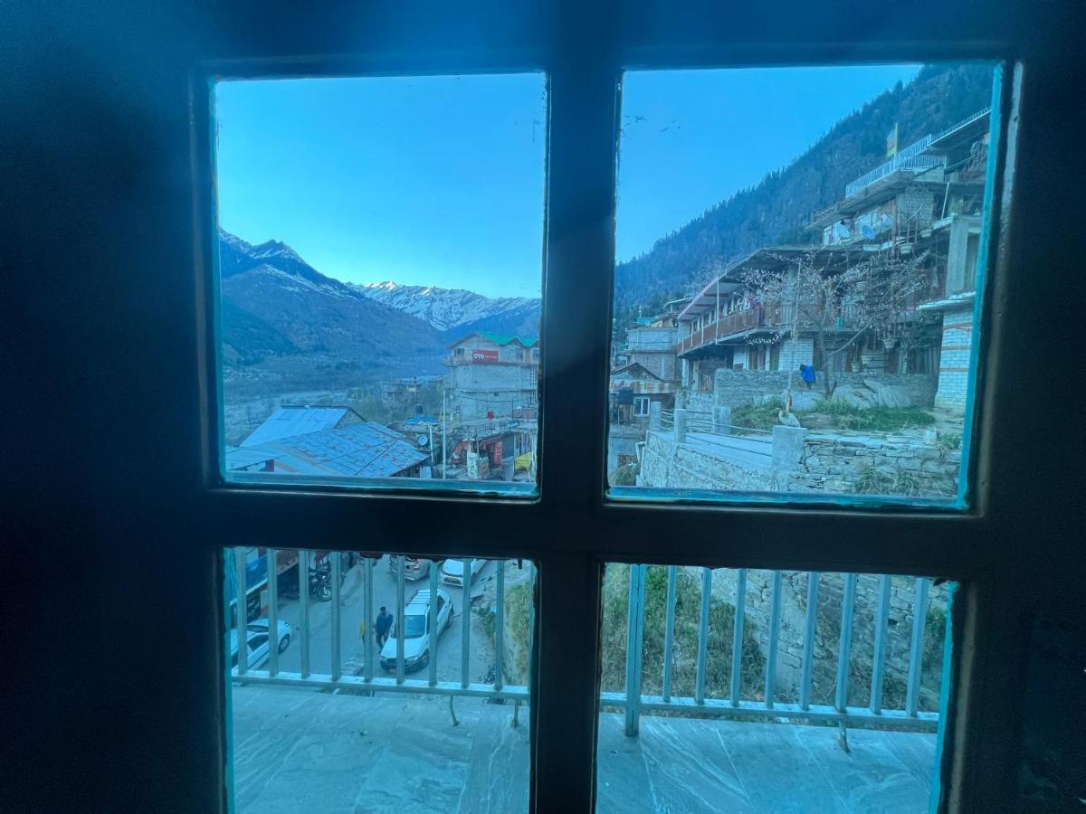 Ostello The Vagabond Manali Esterno foto